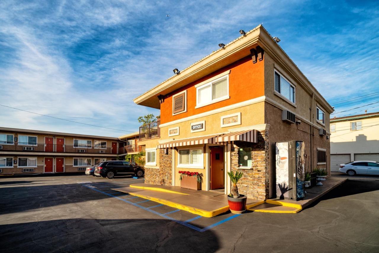 Friendly Hills Inn Whittier Eksteriør billede